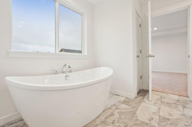 160 Valemont Drive 9, Eagle Point, OR 97524