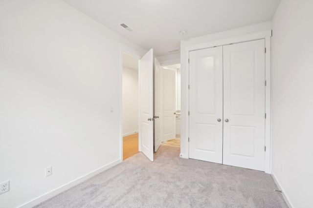 160 Valemont Drive 9, Eagle Point, OR 97524