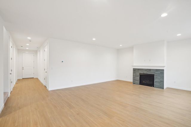 160 Valemont Drive 9, Eagle Point, OR 97524