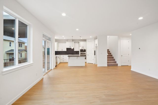 160 Valemont Drive 9, Eagle Point, OR 97524