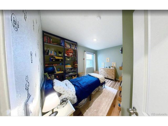 707 Lake Emerson Rd, Severance, CO 80550