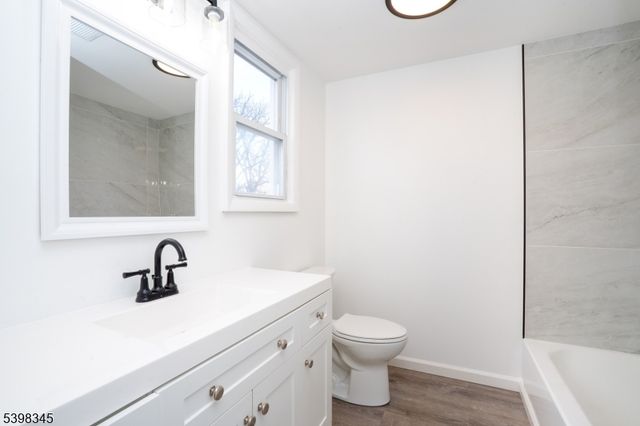 40 N York St, Paterson City, NJ 07524