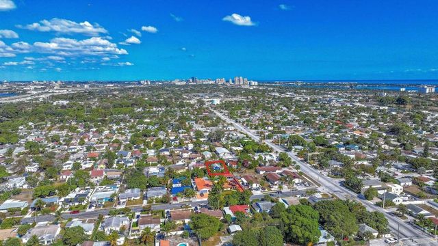 920 Selkirk Street, West Palm Beach, FL 33405
