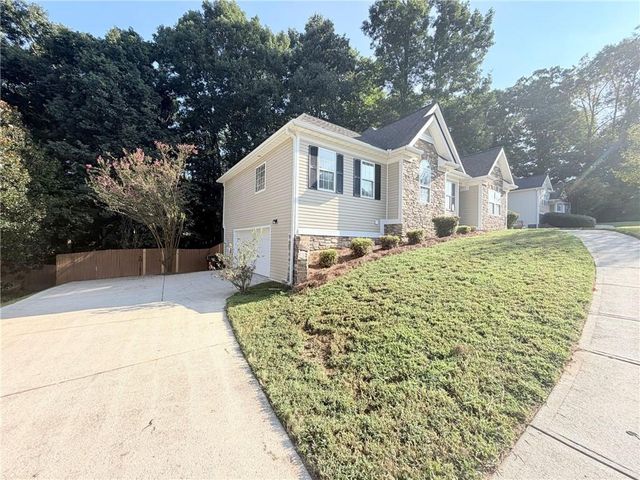 1412 White Oak Trace, Loganville, GA 30052