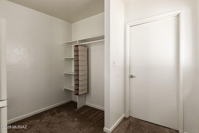 6426 E Calle Herculo, Tucson, AZ 85710