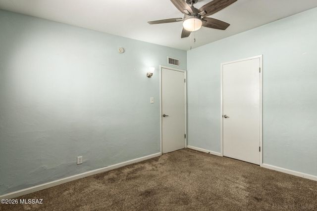 6426 E Calle Herculo, Tucson, AZ 85710