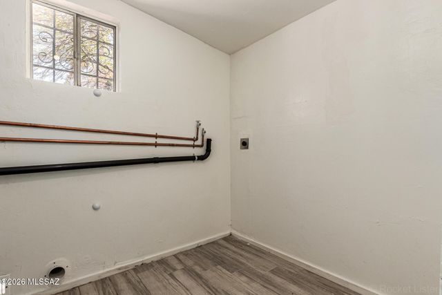 6426 E Calle Herculo, Tucson, AZ 85710