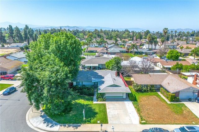 2828 Shalimar, Riverside, CA 92504