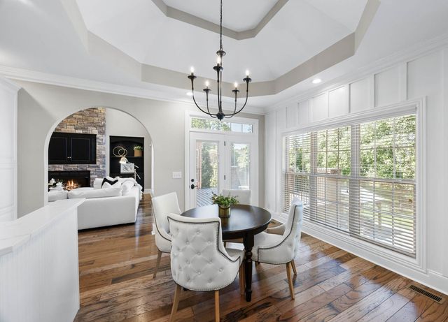 569 Pond Apple Rd, Clarksville, TN 37043