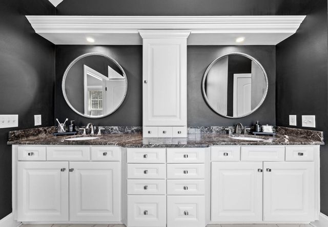 569 Pond Apple Rd, Clarksville, TN 37043