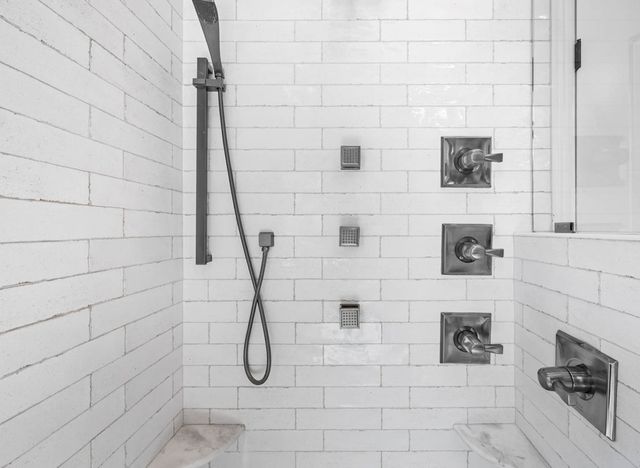 569 Pond Apple Rd, Clarksville, TN 37043