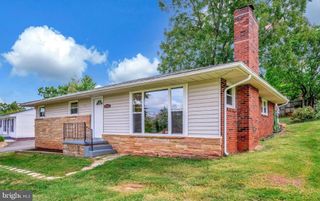 354 BERRY ST, Orange, VA 22960