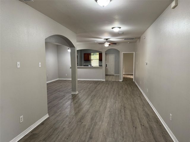 1823 Smoke Tree Lane, Dallas, TX 75253