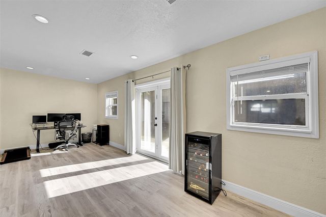 5940 NW 41st Terrace, North Lauderdale, FL 33319