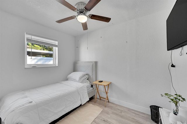 5940 NW 41st Terrace, North Lauderdale, FL 33319