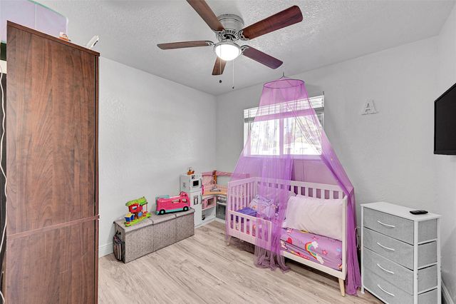 5940 NW 41st Terrace, North Lauderdale, FL 33319