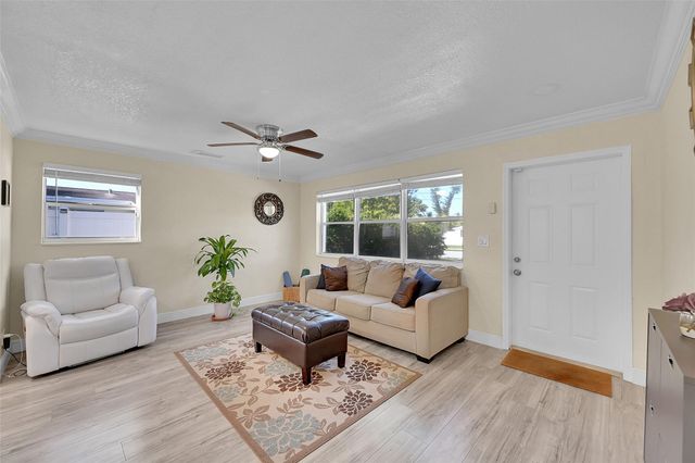 5940 NW 41st Terrace, North Lauderdale, FL 33319