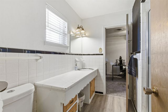 504 Rickey Canyon Avenue, Desoto, TX 75115