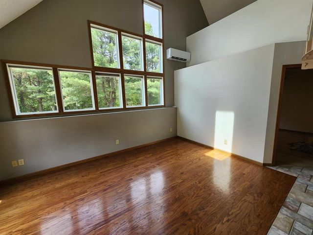N1465 W SPENCER LAKE ROAD, Waupaca, WI 54981