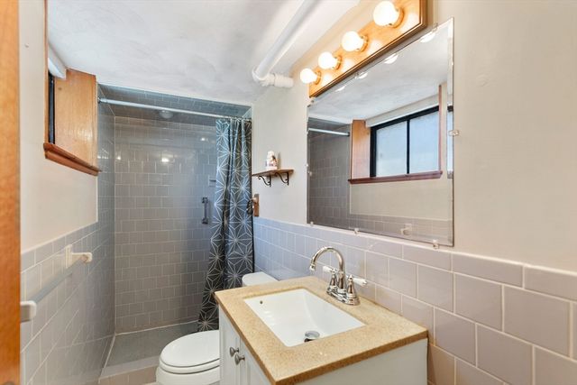 44 Piedmont St, Arlington, MA 02476