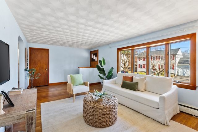 44 Piedmont St, Arlington, MA 02476