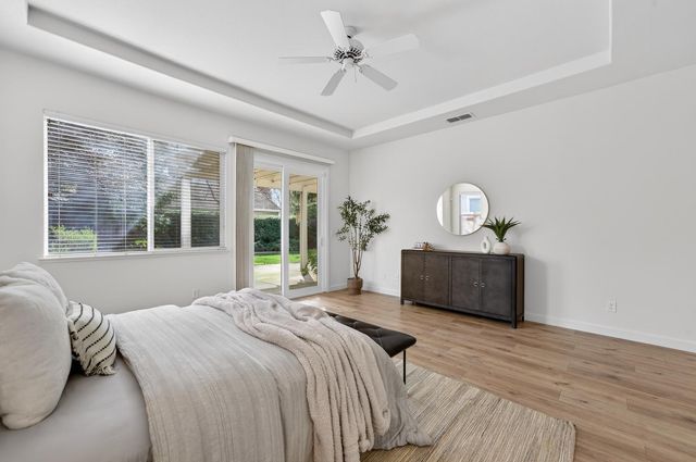 1549 Northpark Dr, Roseville, CA 95747