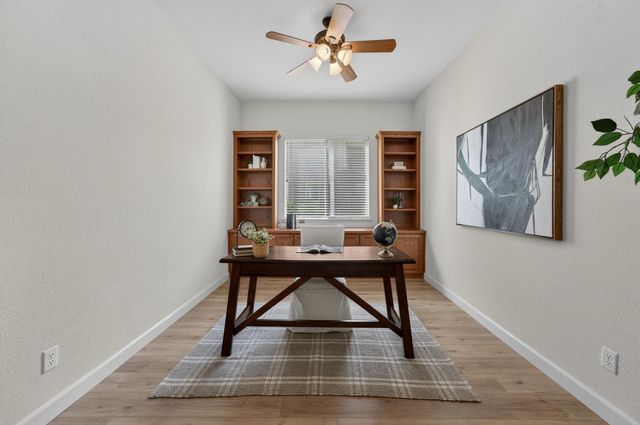 1549 Northpark Dr, Roseville, CA 95747