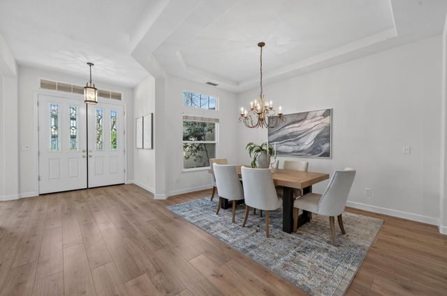 1549 Northpark Dr, Roseville, CA 95747