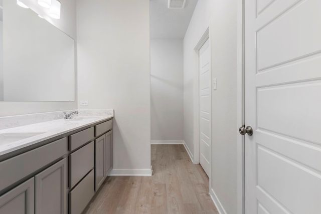 611 Rockbridge Drive, Huntsville, TX 77340