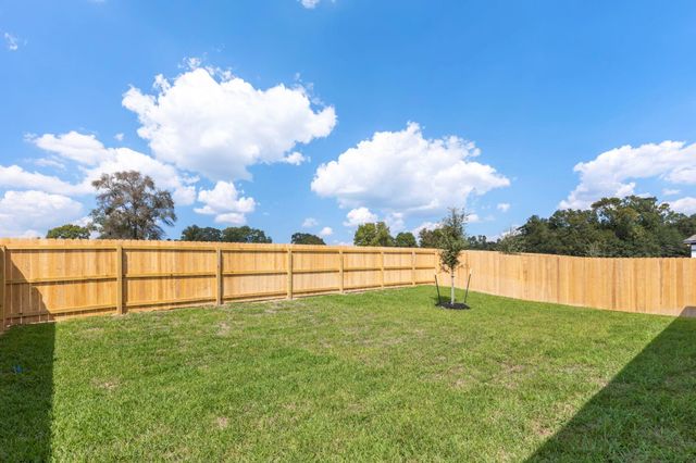 611 Rockbridge Drive, Huntsville, TX 77340