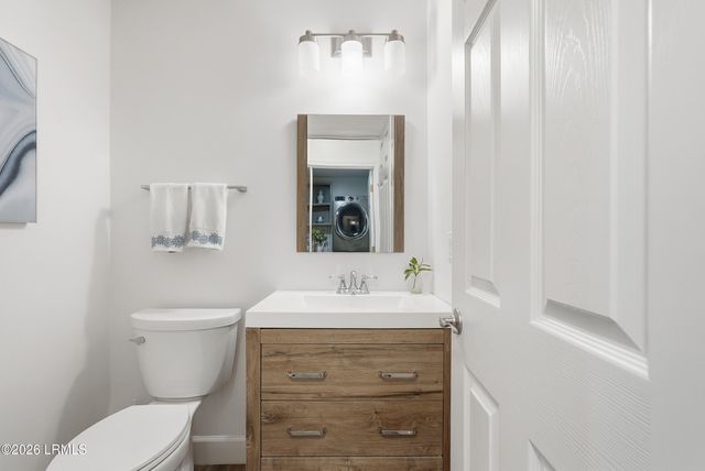 7 Lakeside Drive, Bluffton, SC 29910