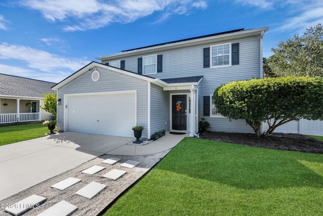 7 Lakeside Drive, Bluffton, SC 29910