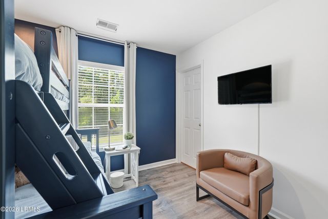 7 Lakeside Drive, Bluffton, SC 29910