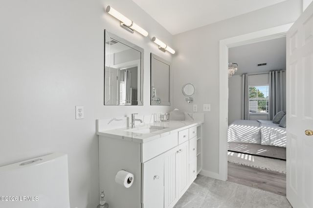 7 Lakeside Drive, Bluffton, SC 29910