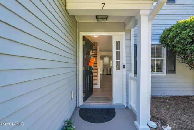 7 Lakeside Drive, Bluffton, SC 29910
