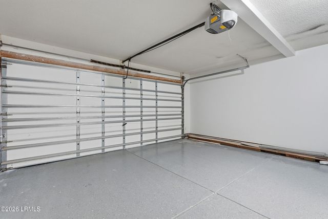 7 Lakeside Drive, Bluffton, SC 29910