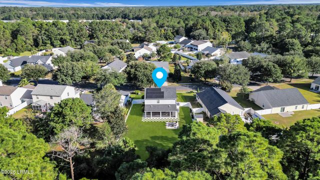 7 Lakeside Drive, Bluffton, SC 29910