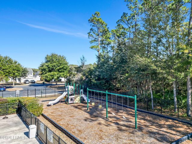 7 Lakeside Drive, Bluffton, SC 29910