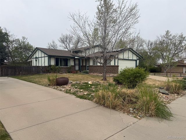 6729 W 67th Avenue, Arvada, CO 80003