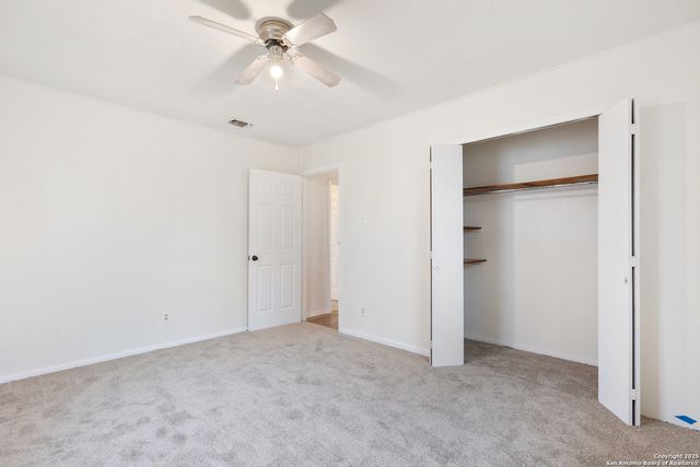 1102 Berlin St, Castroville, TX 78009