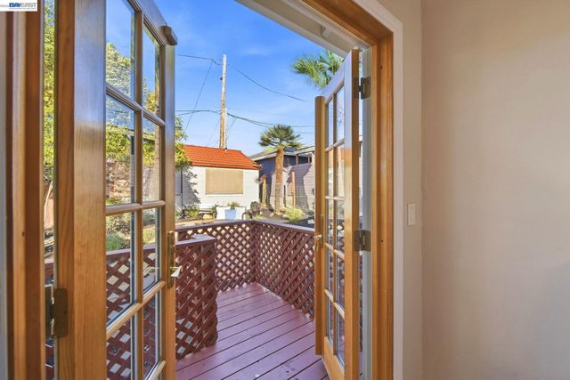 1384 Graff Avenue, San Leandro, CA 94577