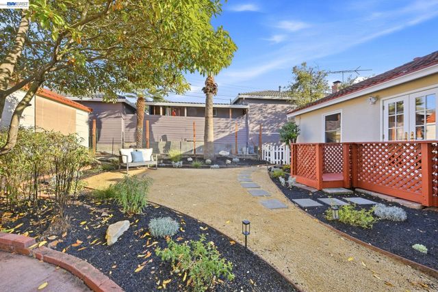 1384 Graff Avenue, San Leandro, CA 94577