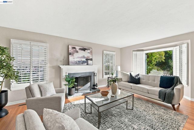 1384 Graff Avenue, San Leandro, CA 94577