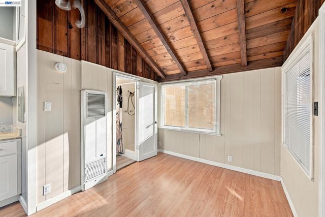 1384 Graff Avenue, San Leandro, CA 94577