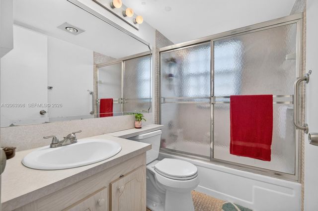 14 Preston A, Boca Raton, FL 33434