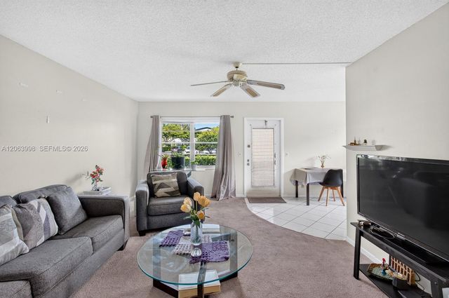 14 Preston A, Boca Raton, FL 33434