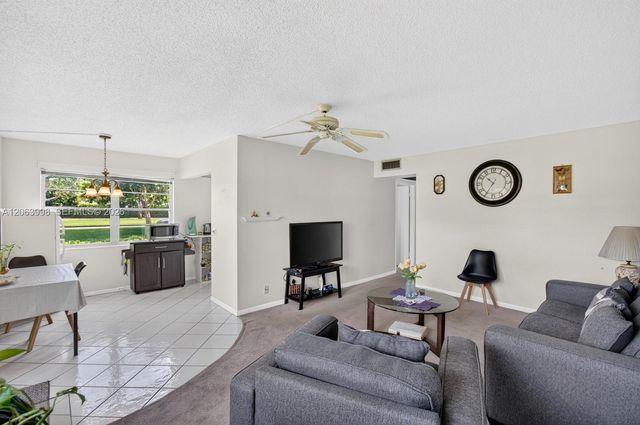 14 Preston A, Boca Raton, FL 33434