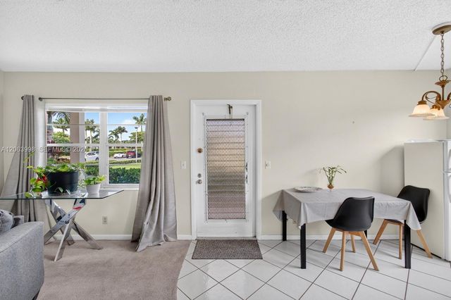 14 Preston A, Boca Raton, FL 33434