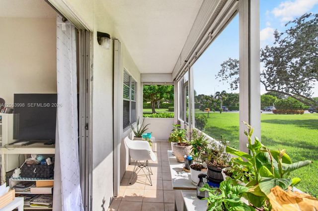 14 Preston A, Boca Raton, FL 33434