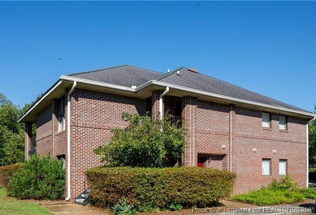 1055 Ancestry Drive 2, Fayetteville, NC 28304